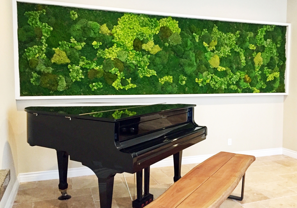 panoramic moss wall for residence